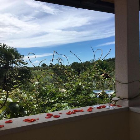 Appartment Hacienda Monica Umag Kültér fotó