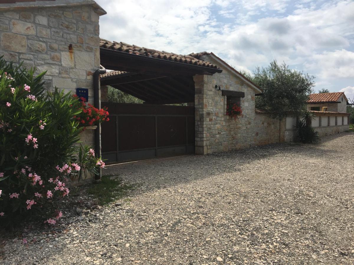 Appartment Hacienda Monica Umag Kültér fotó